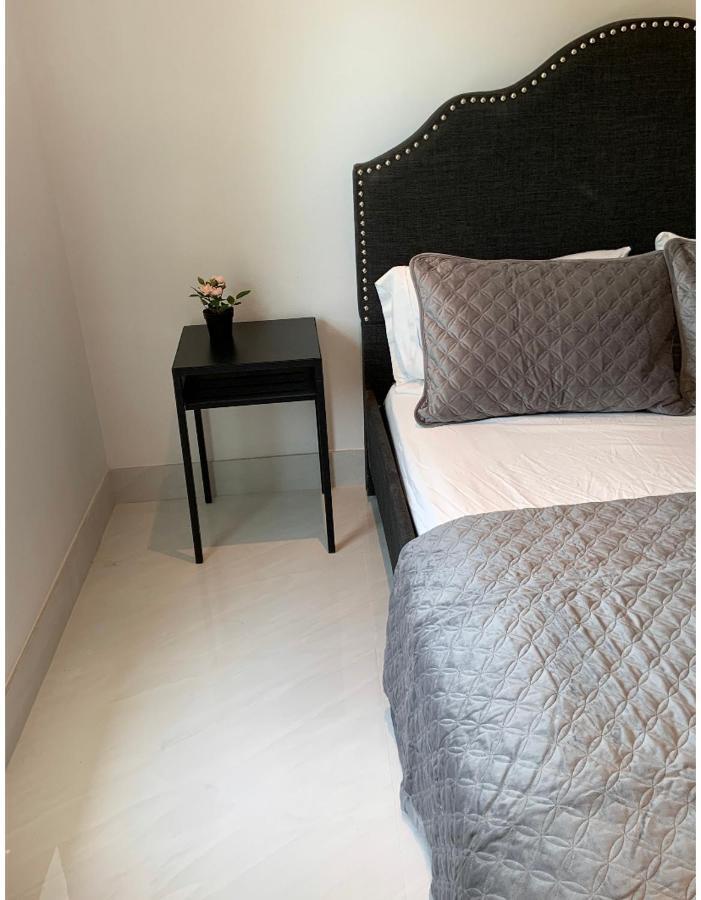 Room & Private Bathroom 보카 레이턴 외부 사진