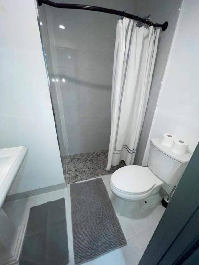 Room & Private Bathroom 보카 레이턴 외부 사진