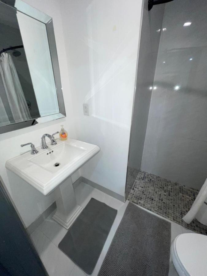 Room & Private Bathroom 보카 레이턴 외부 사진
